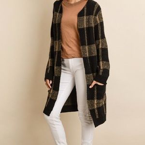 Style forum plaid sweater cardigan size S/M